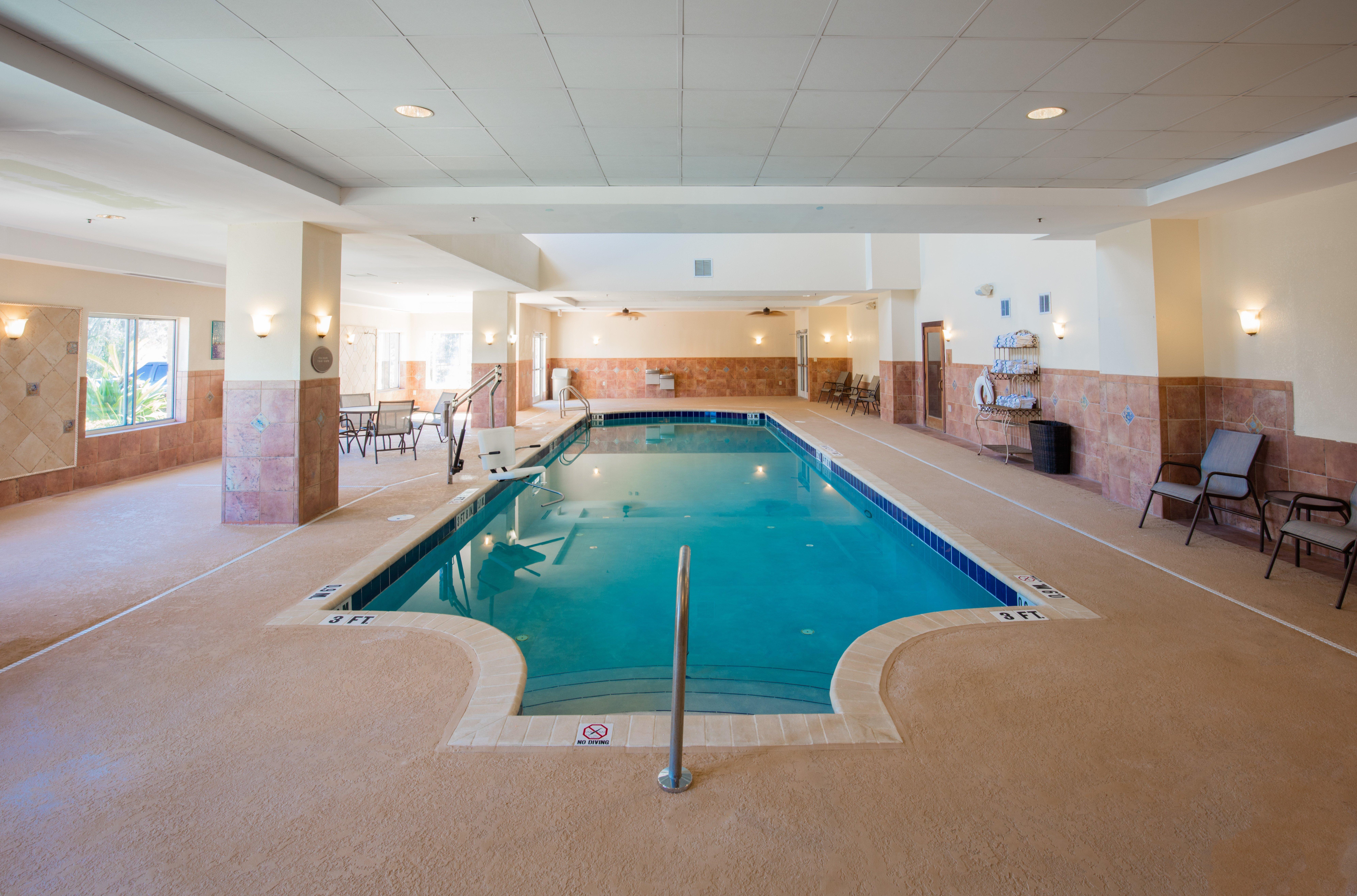 Holiday Inn Hotel & Suites Lake City By Ihg Esterno foto