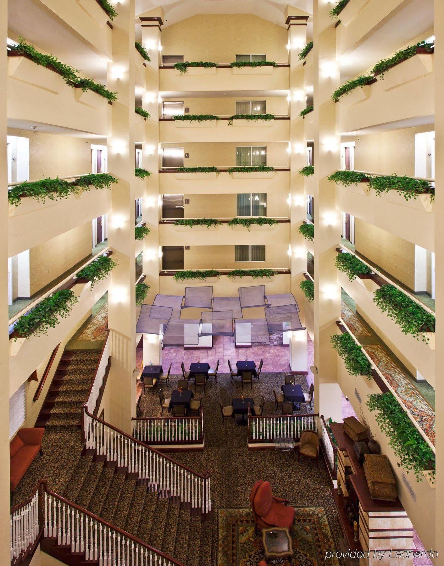 Holiday Inn Hotel & Suites Lake City By Ihg Esterno foto